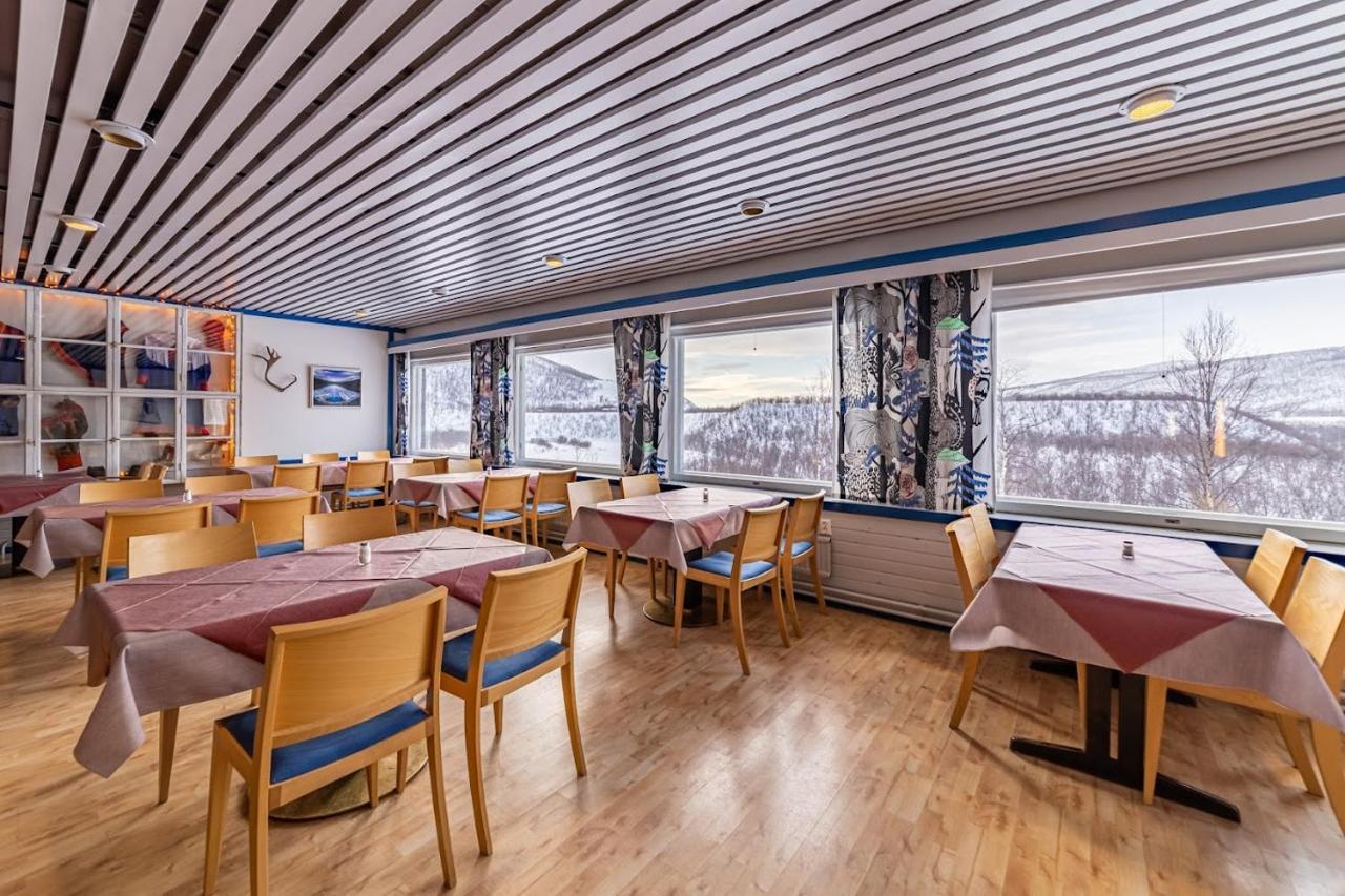 Hotel Утсьоки Екстериор снимка